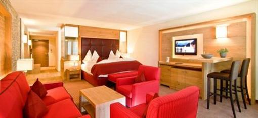 фото отеля Sport & Wellnessresort Quellenhof