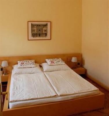 фото отеля Stadtnest B&B