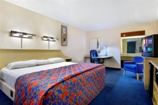 фото отеля Red Roof Inn & Suites Wytheville