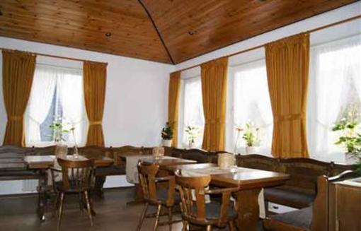 фото отеля Bed and Breakfast Am Knittenberg Winterberg