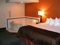 AmericInn Lodge & Suites Albert Lea