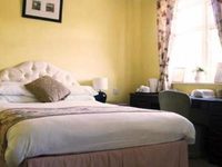 The Horse and Hound Country Inn