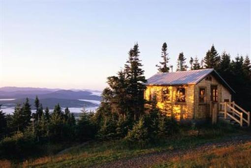 фото отеля Sepaq Laurentides Wildlife Bear Watching