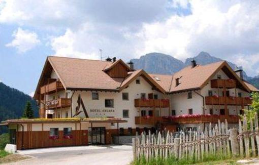 фото отеля Hotel Arlara