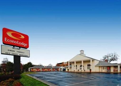 фото отеля Rodeway Inn Fairfax