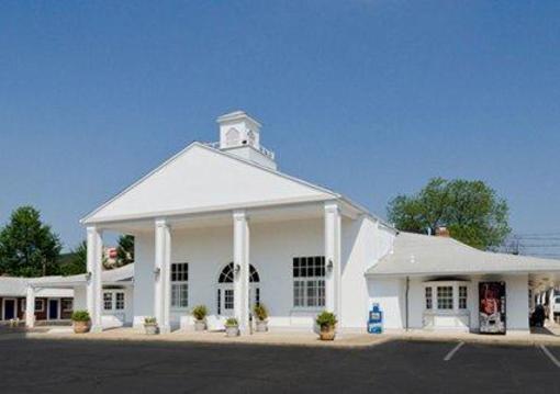 фото отеля Rodeway Inn Fairfax