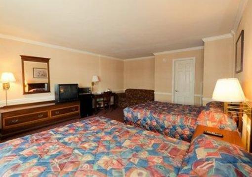 фото отеля Rodeway Inn Fairfax