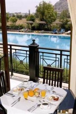 фото отеля Delfinia Resort Afantou