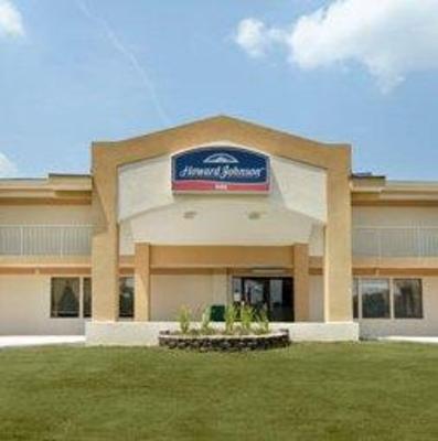 фото отеля Howard Johnson Inn & Suites Marietta