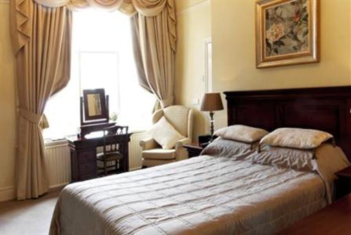 фото отеля The Cotford Hotel and l'Amuse Bouche Restaurant