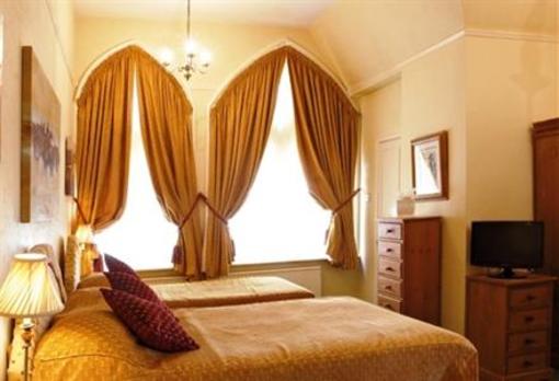 фото отеля The Cotford Hotel and l'Amuse Bouche Restaurant