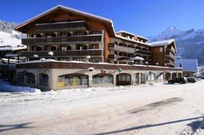 фото отеля Hotel Le Chamois Les Diablerets