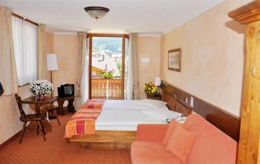 фото отеля Hotel Le Chamois Les Diablerets
