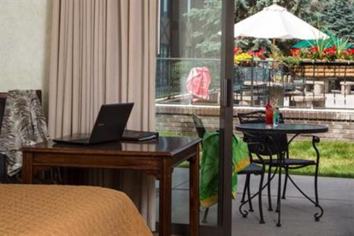 фото отеля Foothills Inn