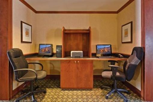 фото отеля Staybridge Suites Jackson