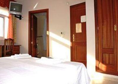 фото отеля Hostal Carlos