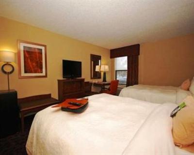 фото отеля Hampton Inn Zanesville