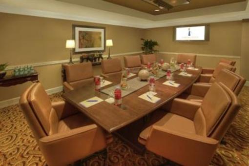 фото отеля Serrano Hotel - A Kimpton Hotel