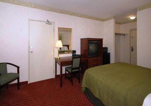 фото отеля Quality Inn Civic Center