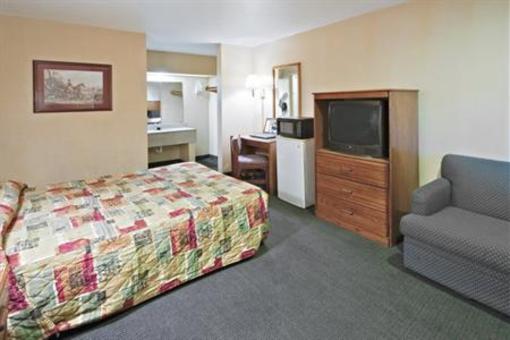 фото отеля Americas Best Value Inn Tupelo