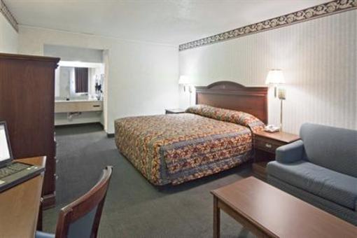 фото отеля Americas Best Value Inn Tupelo