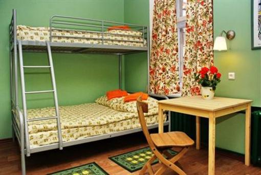 фото отеля Friends Hostel on Bankovsky