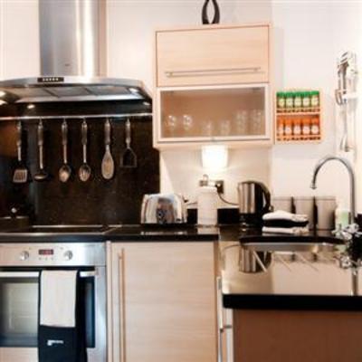фото отеля Wharton Lock Apartment Chester