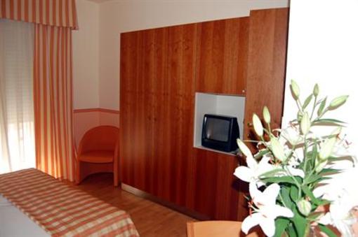фото отеля Hotel Romeo