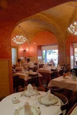 фото отеля Hotel Canet Castello d'Empuries