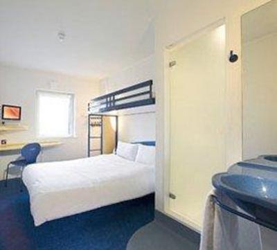 фото отеля Ibis Budget Newport