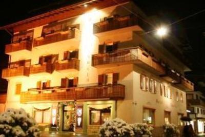 фото отеля Hotel Aquila Cortina d'Ampezzo