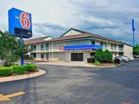 Motel 6 Huntsville - Madison