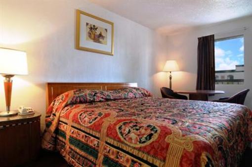 фото отеля Knights Inn Austell At Six Flags
