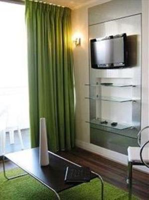 фото отеля Urbano Suites