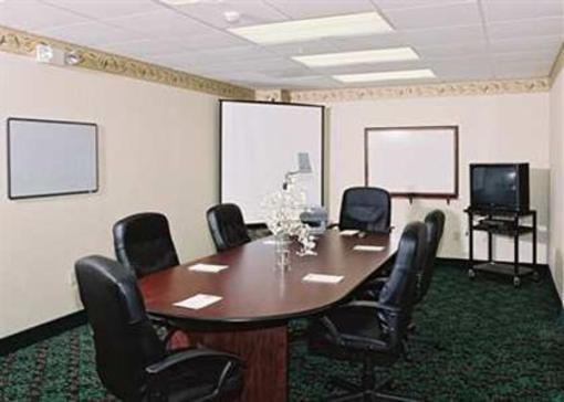 фото отеля Hampton Inn Laurel