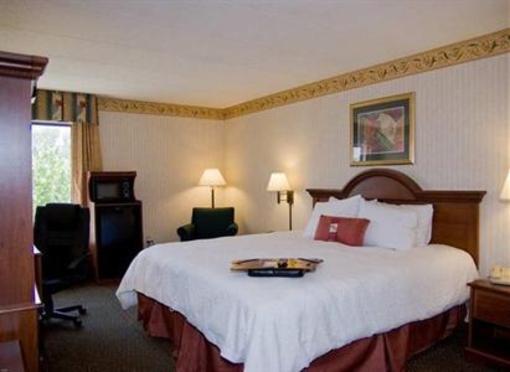 фото отеля Hampton Inn Laurel