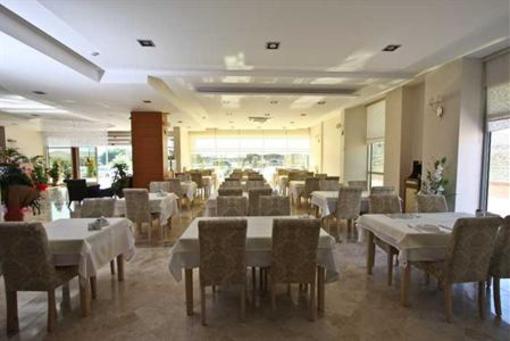 фото отеля Tuna Hotel
