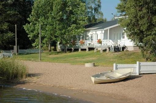 фото отеля Harjattula Manor Hotel Turku