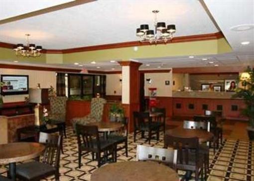 фото отеля Hampton Inn Lumberton