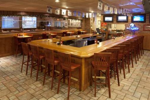 фото отеля Best Western Plus University Inn Steubenville