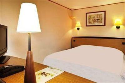фото отеля Hotel Campanile Nevers Nord Varennes-Vauzelles