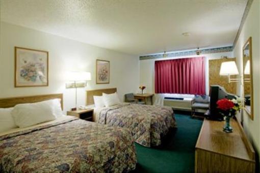 фото отеля Americas Best Value Inn Nevada (Missouri)