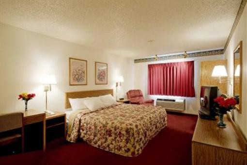 фото отеля Americas Best Value Inn Nevada (Missouri)