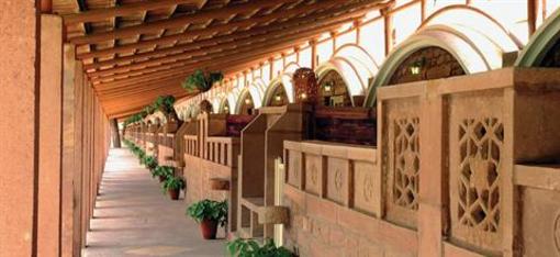 фото отеля Balsamand Garden Retreat Jodhpur