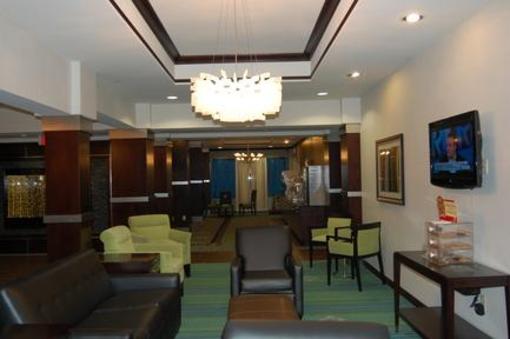 фото отеля Holiday Inn Express Stroudsburg - Poconos
