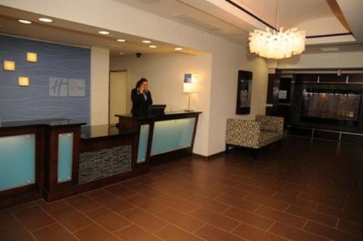 фото отеля Holiday Inn Express Stroudsburg - Poconos