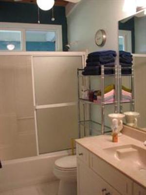 фото отеля Plumeria Hill Bed & Breakfast
