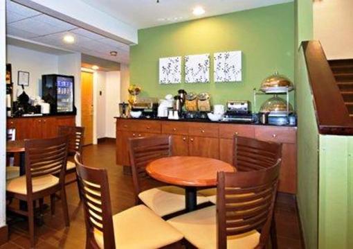 фото отеля Sleep Inn Fredericksburg (Virginia)