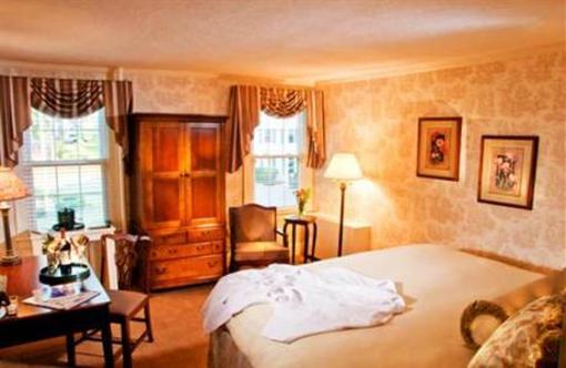 фото отеля Mid Pines Inn and Golf Club