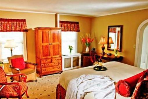 фото отеля Mid Pines Inn and Golf Club